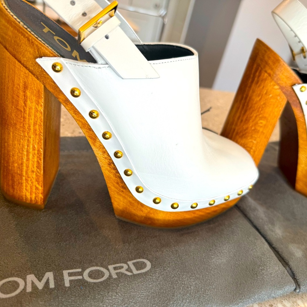 Women’s Tom Ford!! Brand new